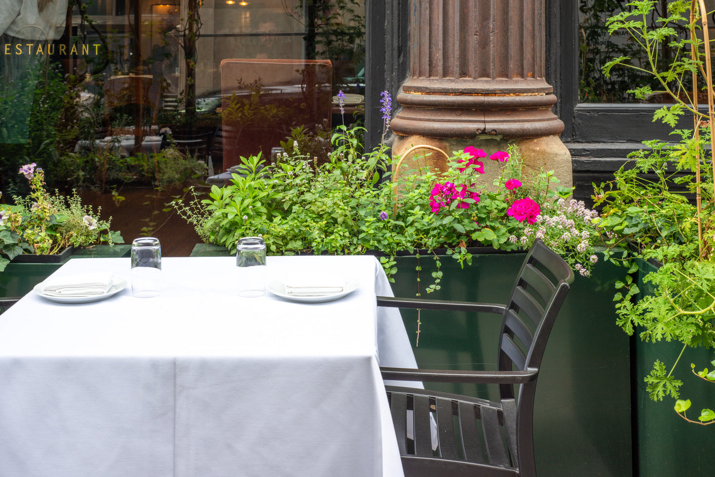 Sidewalk Dining Barrier