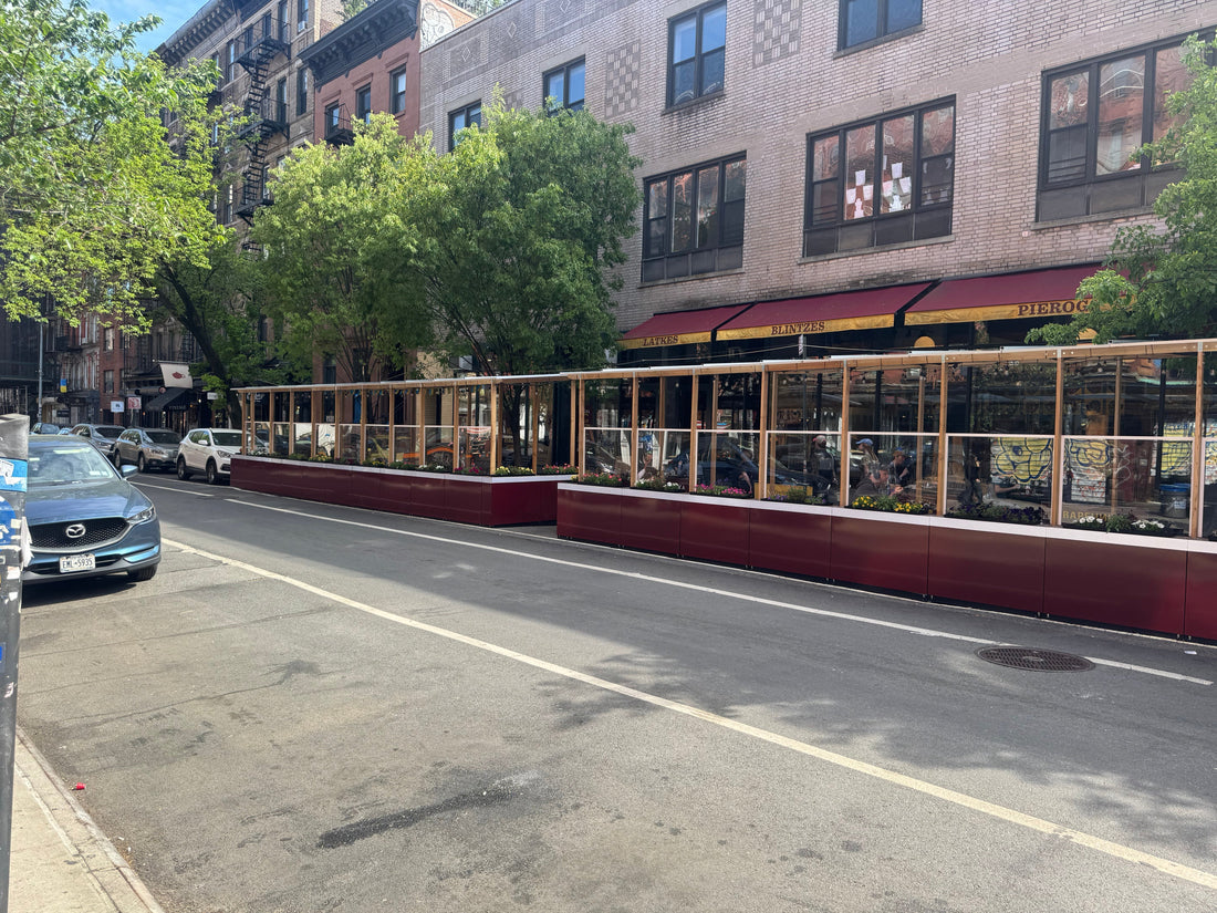 NYC seasonal outdoor dining structure by Re-ply - Veselka